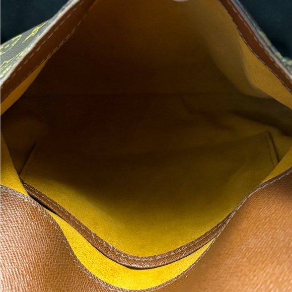 LOUIS VUITTON Musette Salsa shoulder bag - Picture 3 of 15